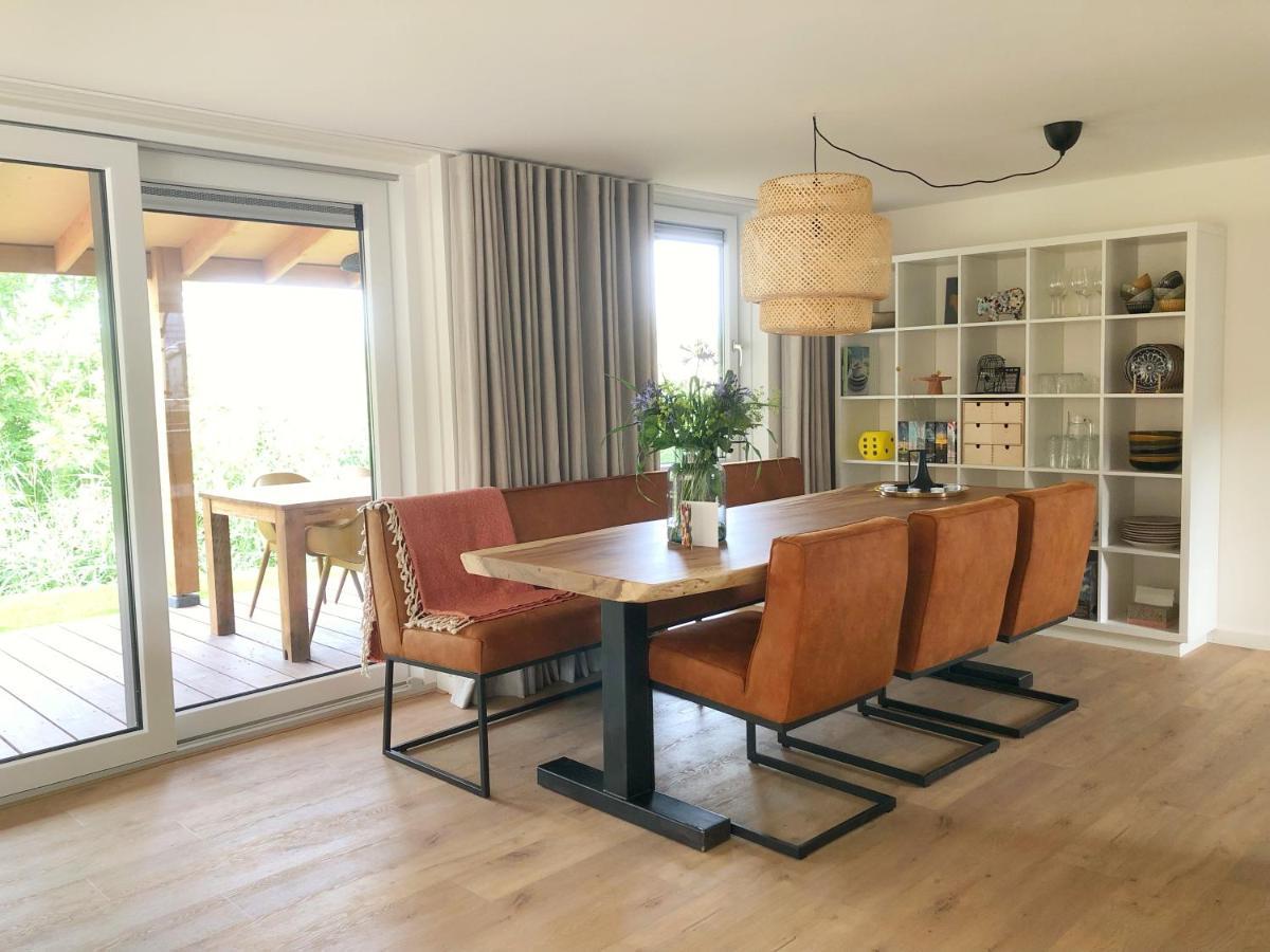 Bungalow 82 Op Recreatiepark De Wielen Sint Maarten Exteriör bild