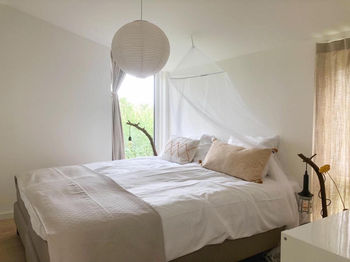 Bungalow 82 Op Recreatiepark De Wielen Sint Maarten Exteriör bild